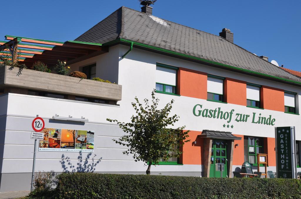 Gasthof Zur Linde Sankt Andrä bei Frauenkirchen Esterno foto