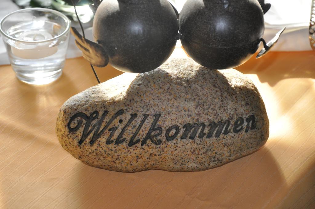 Gasthof Zur Linde Sankt Andrä bei Frauenkirchen Esterno foto